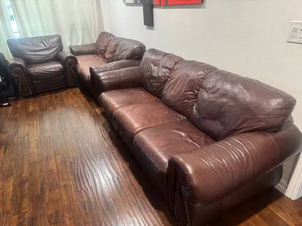 3 pieces living room furniture ,2 sofa   and an armchair furniture for