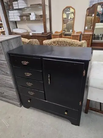 Five Drawer & Single Door Black Wood Dresser / Chifferobe #527-15