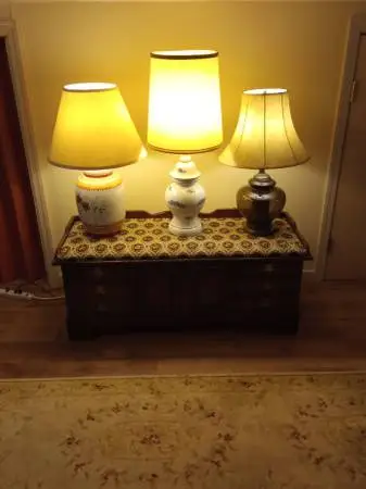 LAMPS AND SHADES 3 SOLD IN UNIT