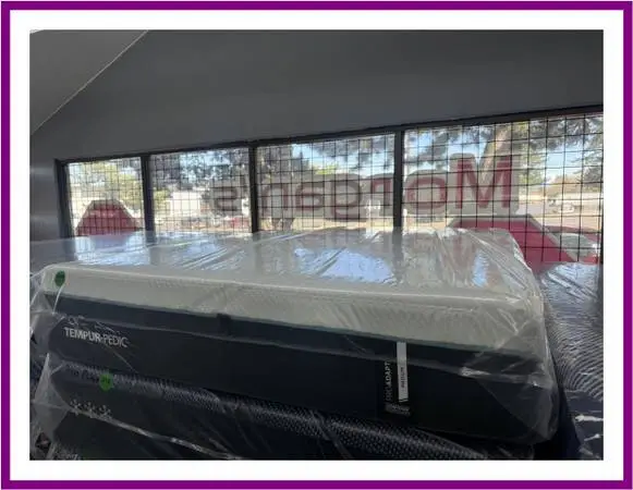 QUEEN SIZE TEMPURPEDIC PROADAPT (MEDIUM) MATTRESS & BOX SPRING BED SET