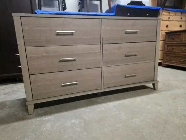Modern Light Gray Rustic Style 6 Drawer Dresser