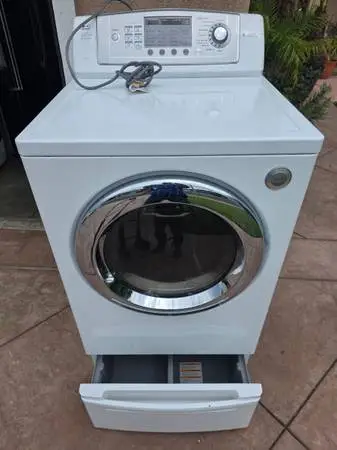 Lg gas dryer $245