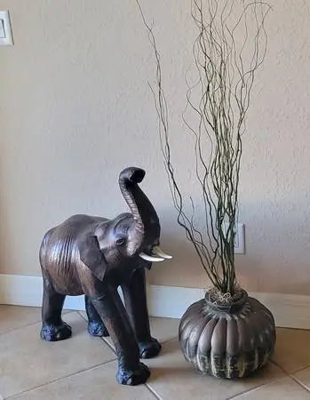 ***REDUCED Large Designer Copper Metal Vase Pot***