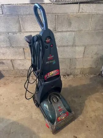 Carpet Cleaner (Bissell)