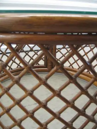 Round Bamboo Coffee Table, Cocktail Table, Excellent Condition!