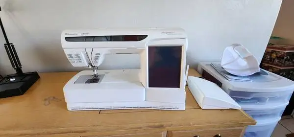 Husqvarna Designer S.E.