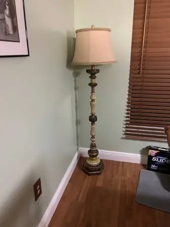 Lamp marble 63” tall good condition very nice
