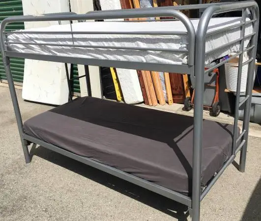 ****Twin Bunk Bed with Mattresses ****