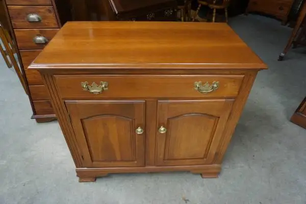 Temple Stuart Cherry Server
