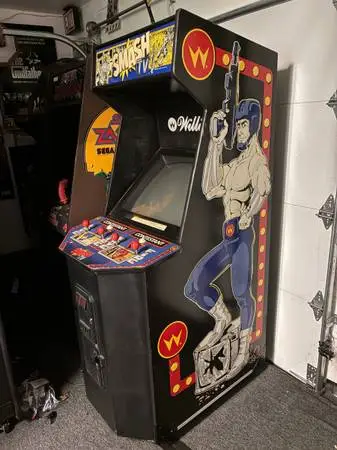 Smash tv arcade game