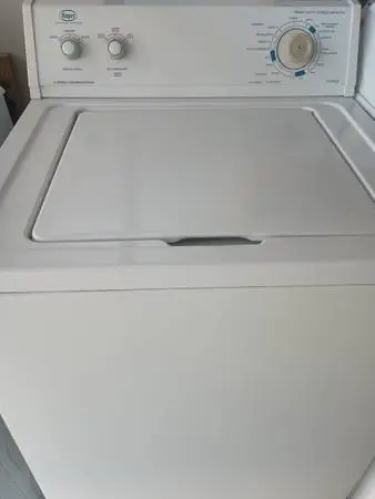 Dependable WHIRLPOOL Roper large capacity washer, working great