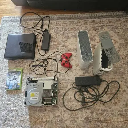 xbox 360 and parts lot