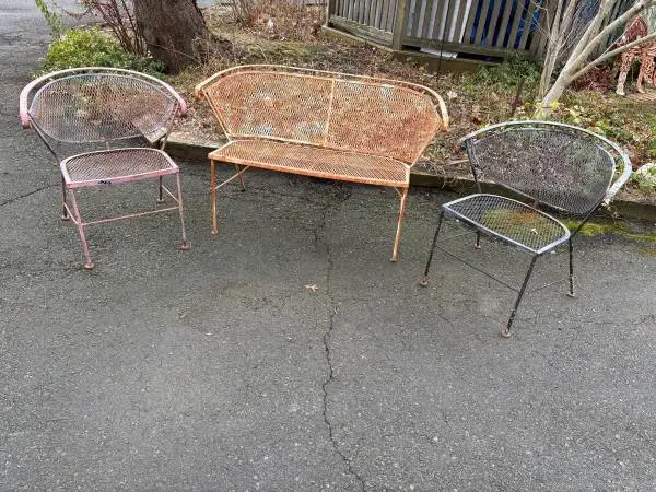 Wrought Iron Patio/Garden Lounging Set