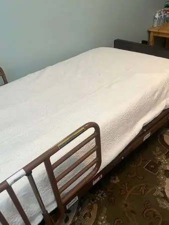 New Hospital bed gel mattress side rails