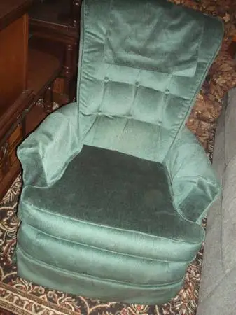 nice clean green  swivel rocker