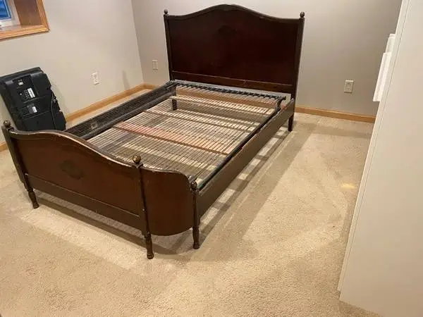 Vintage 3 Piece Bedroom Set