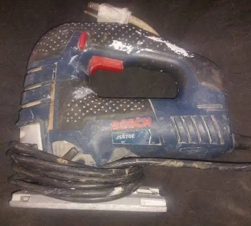 Bosch brand jigsaw works great