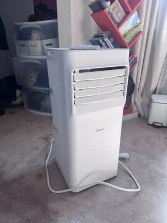 Window AC Unit