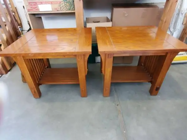 Oak end tables $40ea.