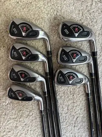 GRAND HAWK X FUZED WIDE SOLE IRON SET 4-PW