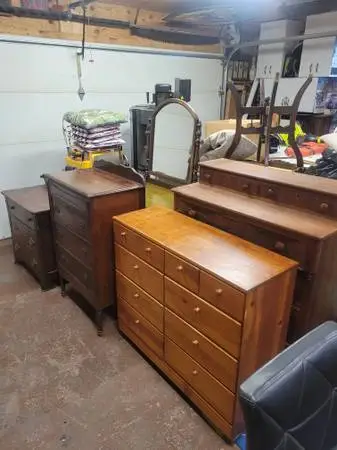 VINTAGE DRESSERS/ CHEST OF DRAWERS
