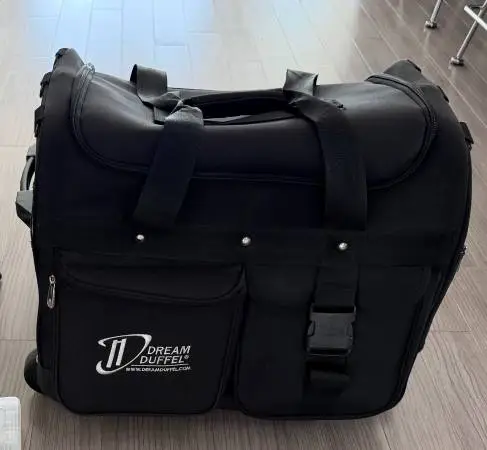 Dream Duffel in Black, Size Small