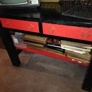 SOLID OAK VERSATILE TABLE