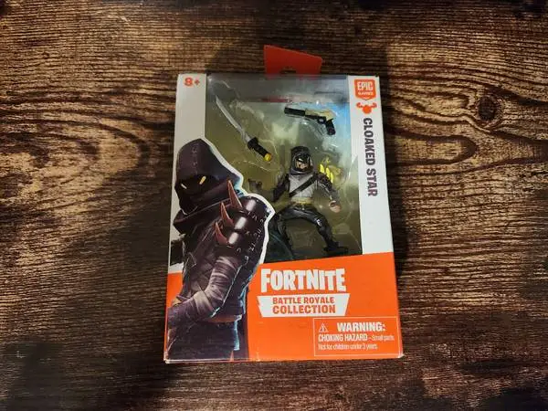 Fortnite Battle Royale Cloaked Star”