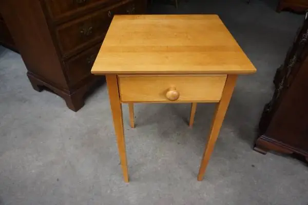 Rock Maple Stand