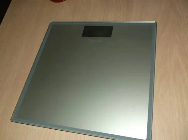 Taylor bathroom scale 7558T, like new