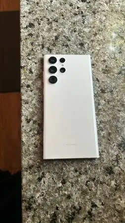 Samsung s22 ultra one tb uovked directly from samsung U1 model