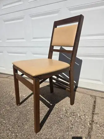 Mid Century Modern Folding Chairs by Stakmore