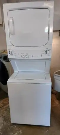 GE Laundry Center With Top Gas Dryer