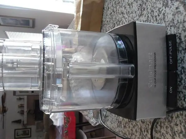 STAINLESS STEEL FOOD PROCESSOR