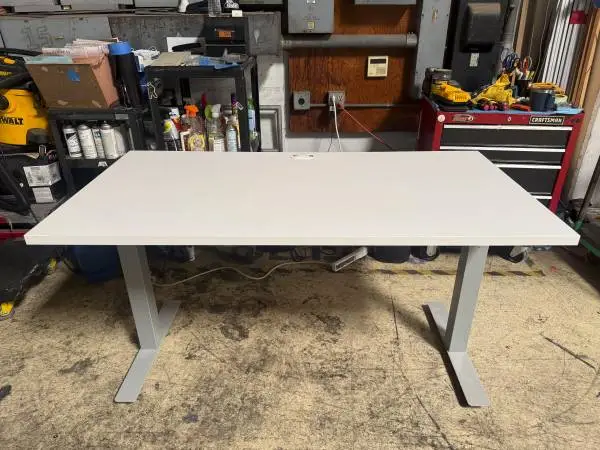 (23) Allsteel 60W x 30D Height Adj. Standing Desks. 3 Stage Legs