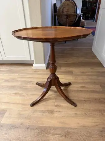 Antique Imperial Mahogany Side Table