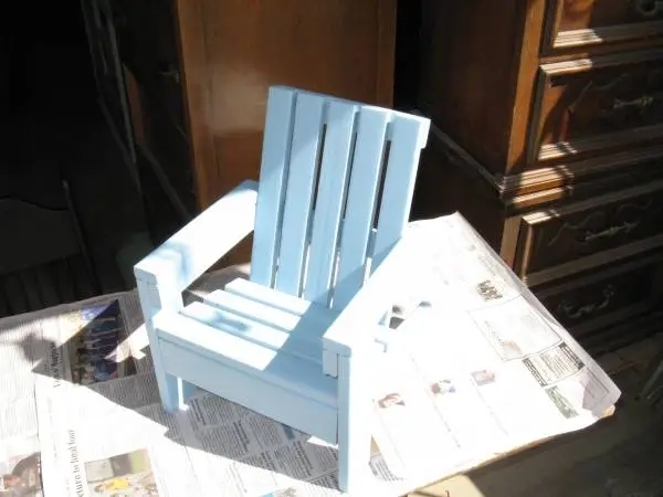 WOODEN CHAIR FOR DOLLS