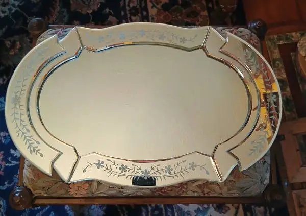 Venetian Style BEVELED ETCHED VANITY MIRROR TRAY. LOVELY!