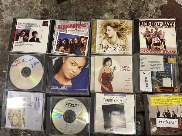 40 Music CDs. $19. See Pics for Titles.