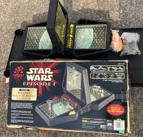 Vintage Star Wars Episode I Electronic Galactic Battle game