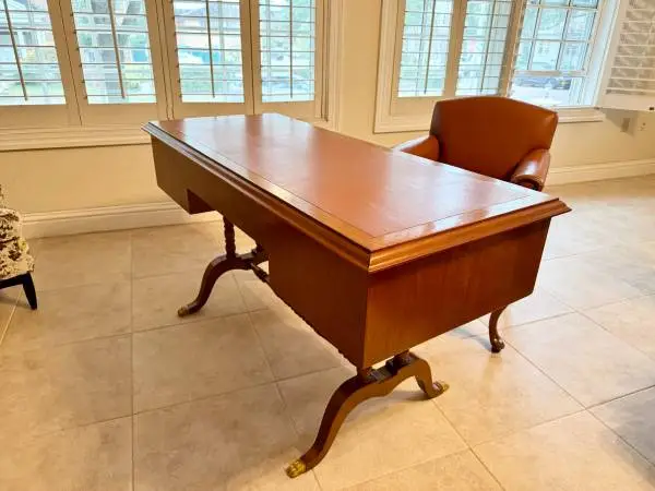 Italian Mahogany Leather-Top Writing Desk with Cabriole Legs