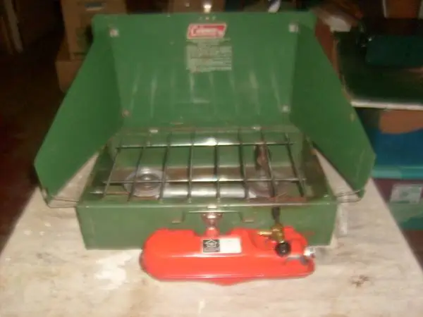 Coleman 425 Camp Stove