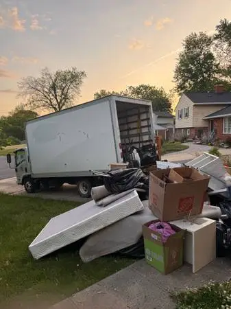 Arthurking moving & junk removal