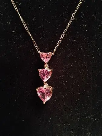 10k solid yellow gold pendant and 14k solid yellow gold chain