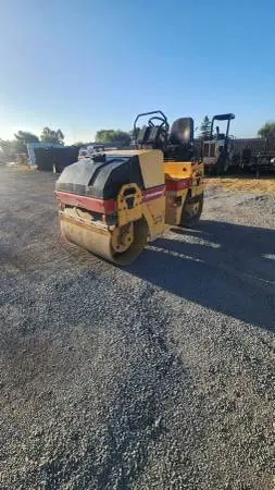 2003 dynapac cc102