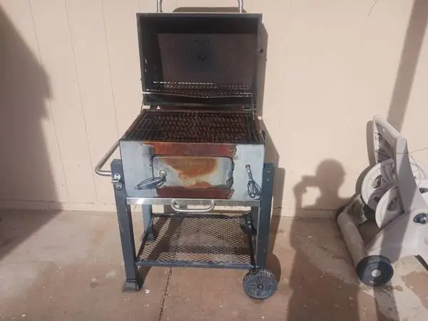 Barbecue grill