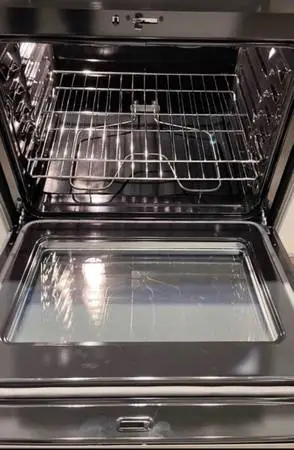 Set of kitchen appliances