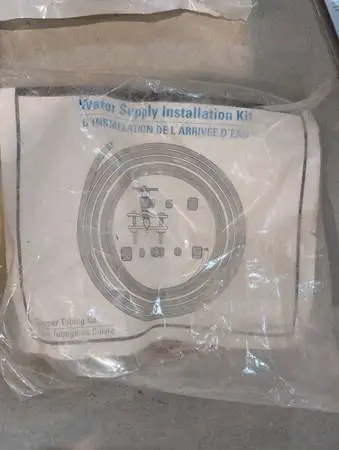 Refrigerator water line (copper)