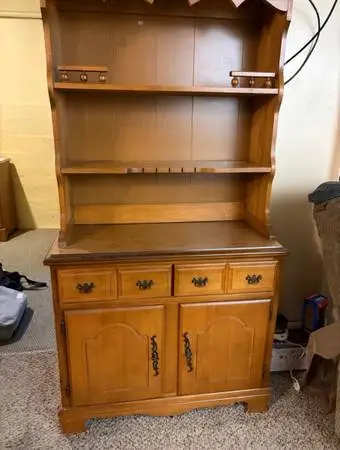 Traditional Wood Bedroom and Dining Furniture Set