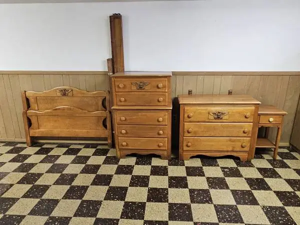 Virginia House Bedroom Set
